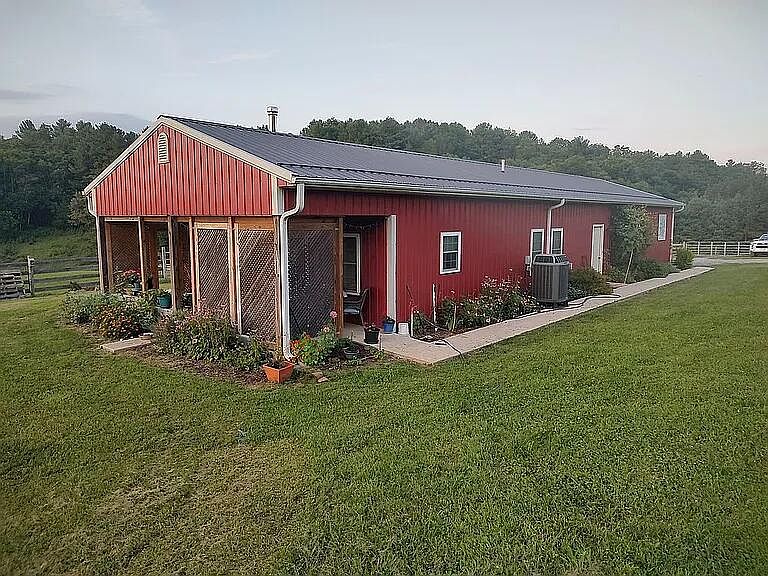 1st image of 1140 Powder Mill Rd