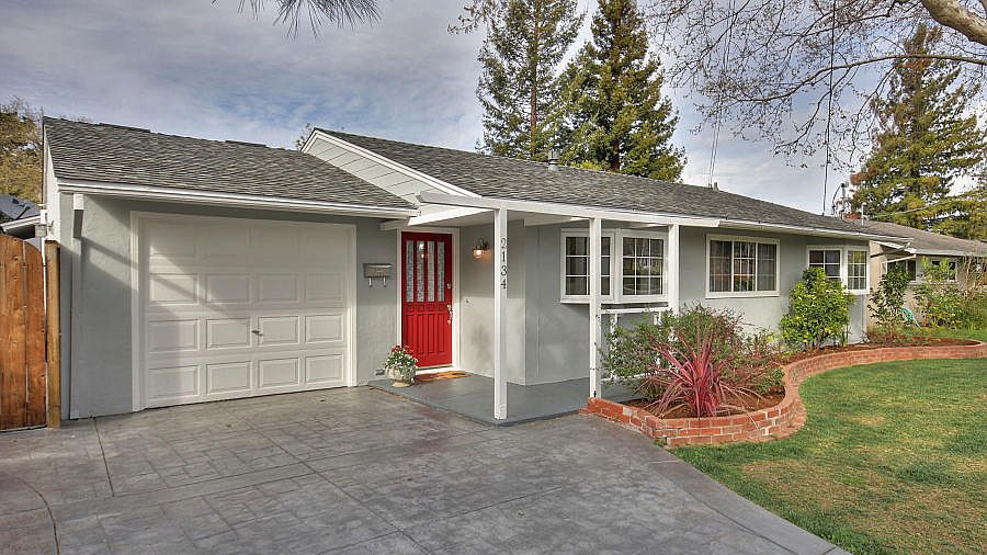 1st image of 2134 Jardin Dr