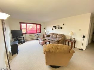 680 State Route 15 S APT 26, Lake Hopatcong, NJ 07849