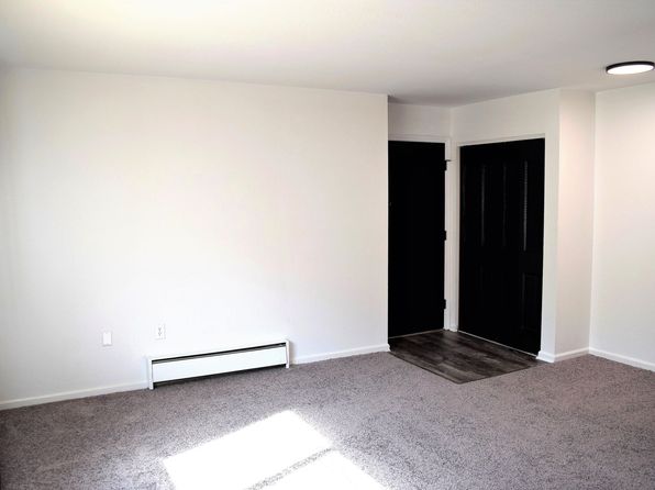 203 Valley Ave #1-11