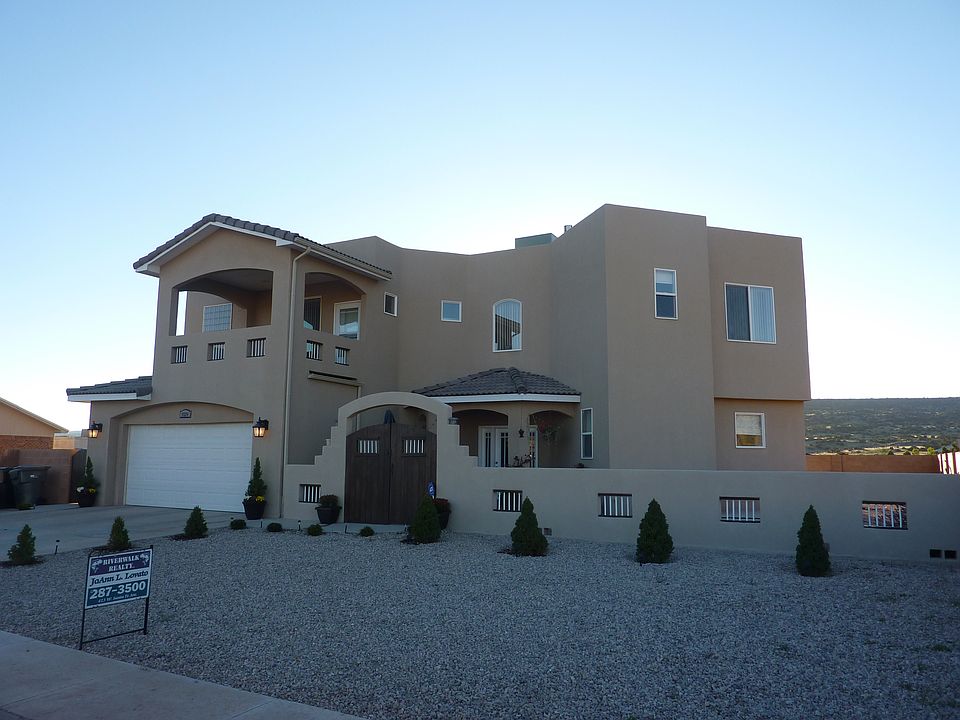 GORGEOUS HOME!!!!