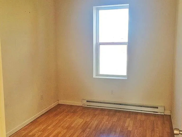 43 Pike St #1 — Photo 3