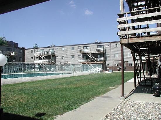 2nd image of 3623 N Sterling Ave APT B7