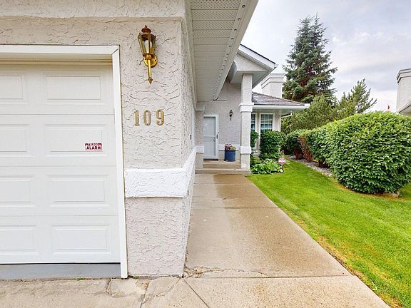 2nd image of 109 Ironwood Pl NW