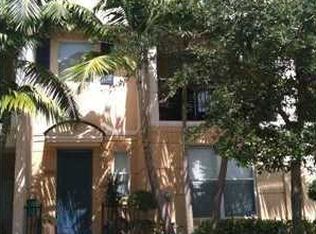 2880 S Oasis Dr, Boynton Beach, FL 33426