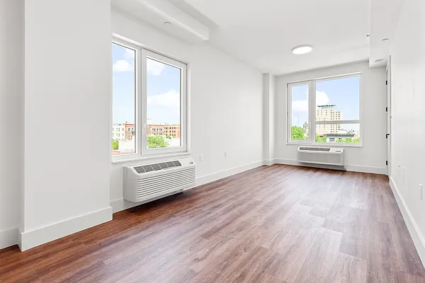 Rented by Nest Seekers International | media 12