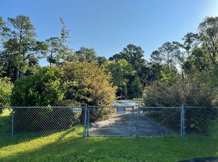 5574 Walkerville Rd, Patterson, GA 31557