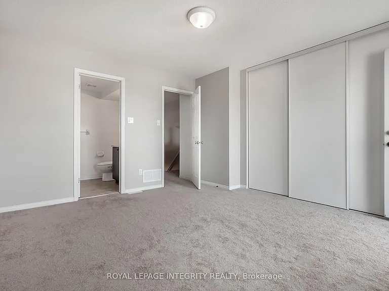 888 Longfields Dr — Photo 17