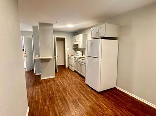 1404 Somerset Rd APT 1204, San Antonio, TX 78211