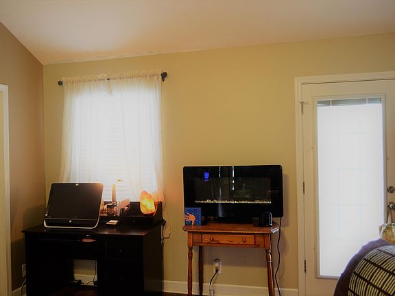 5th image of 5132 Monet Ct