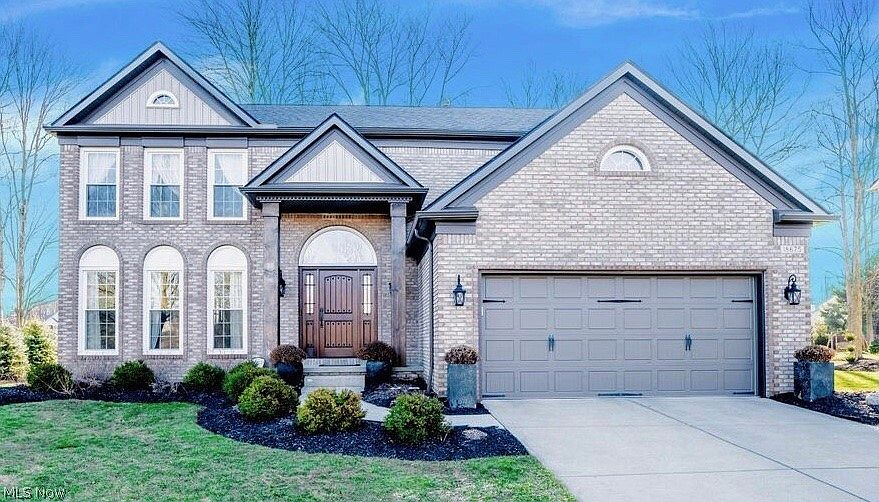 1st image of 18675 Walnut Dr