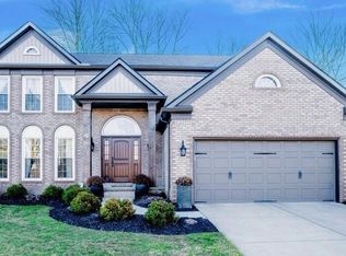 18675 Walnut Dr, Strongsville, OH