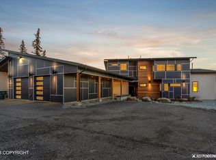 6911 Catine Cir, Anchorage, AK 99507