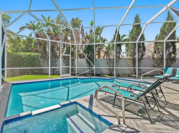 21 Windsor Lane, Palm Beach Gardens, FL 33418