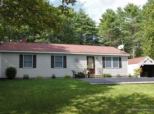 15 Monroe Dr, Naples, ME 04055