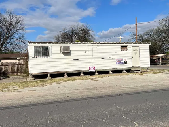 609 Gillis Ave #16, Del Rio, TX 78840