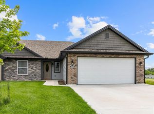 2805 Robbie Ln, Sedalia, MO 65301