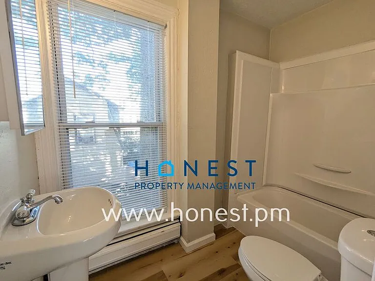 110 Silver St #1 — Photo 33