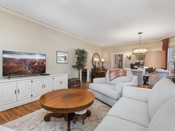 1500 W Oak St, Fort Collins, CO 80521