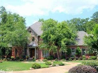 37 Auriel Dr, Little Rock, AR 72223
