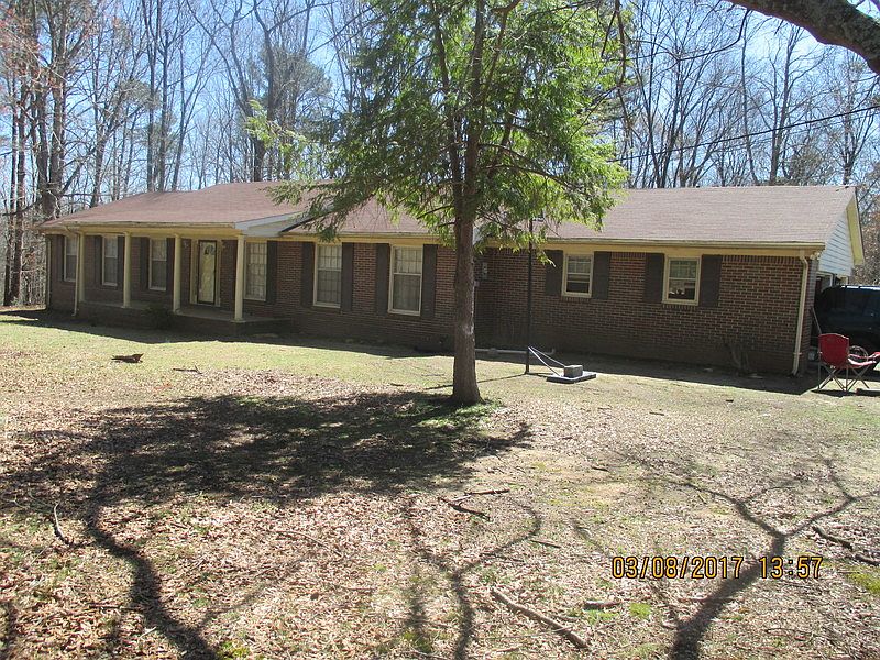 2nd image of 375 O'Z Davis Rd