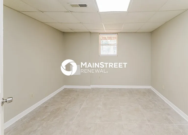 3591 Robinwest Dr — Photo 5