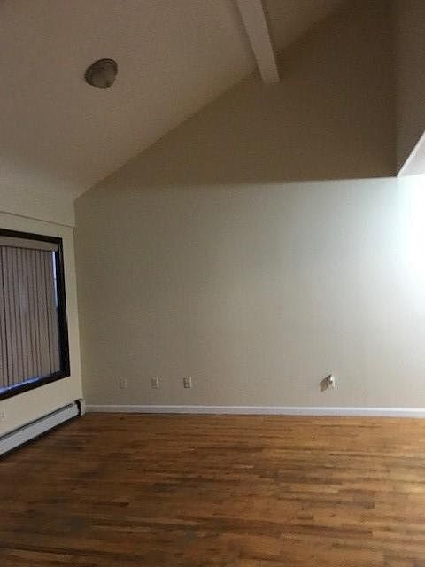 2nd image of 211 Beach 28th St Fl 3rd