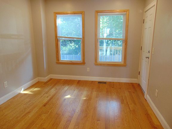 4th image of 144 Newbury Ave #144