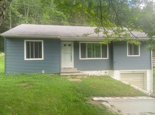 484 Macmore Rd, Roxbury, NY 12474