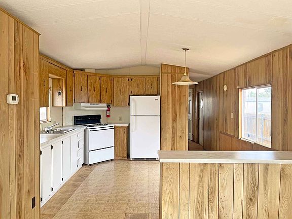 3rd image of 6601 Arden Rd Space 216