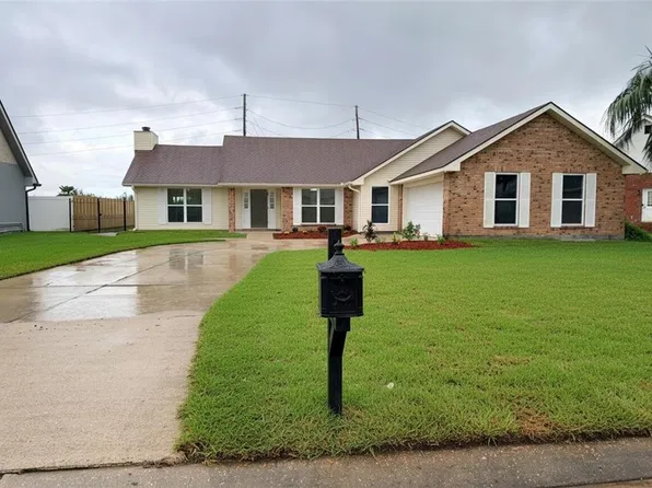 3505 Lake Lynn Dr, Gretna, LA 70056