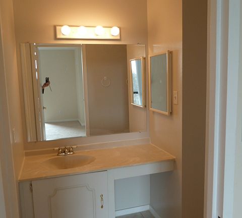 4th image of 2311 Pimmit Dr APT 811