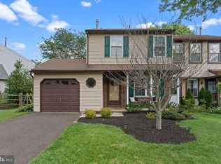47 Wynmere Dr, Horsham, PA 19044