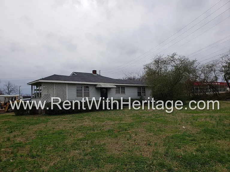 11931 Veterans Memorial Hwy — Photo 4