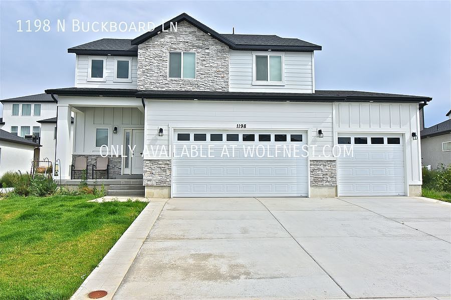 1st image of 1198 N Buckboard Ln