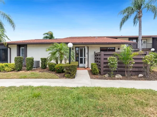 5400 34th St W APT D12, Bradenton, FL 34210