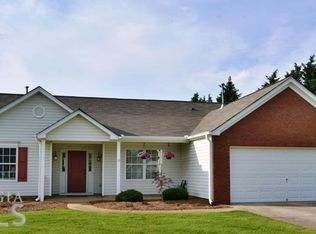 7540 Springmill Ct, Cumming, GA 30028