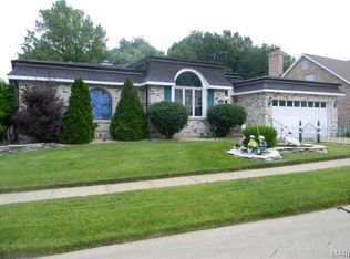 747 Forder Crossing Ct, Saint Louis, MO