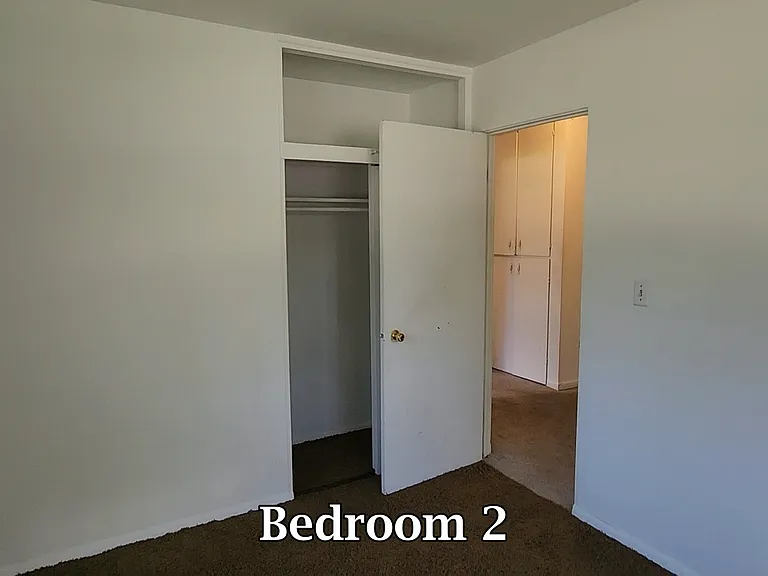 4003 Latham St — Photo 8