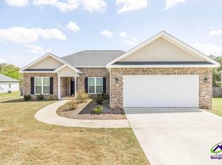 210 Gibson Cir, Kathleen, GA 31047