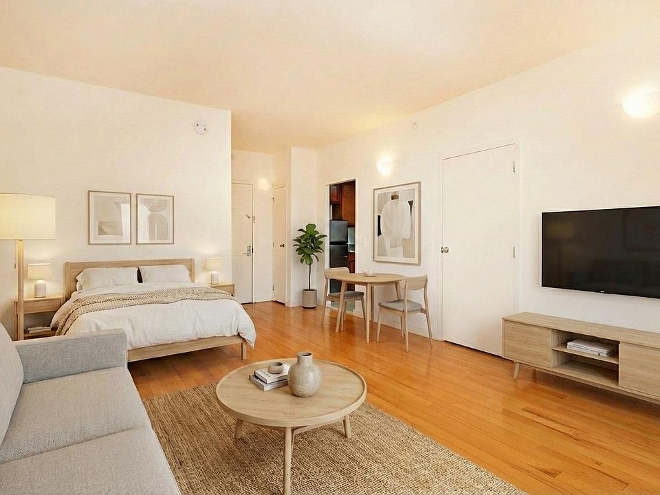1st image of 444 Manhattan Ave APT 8O