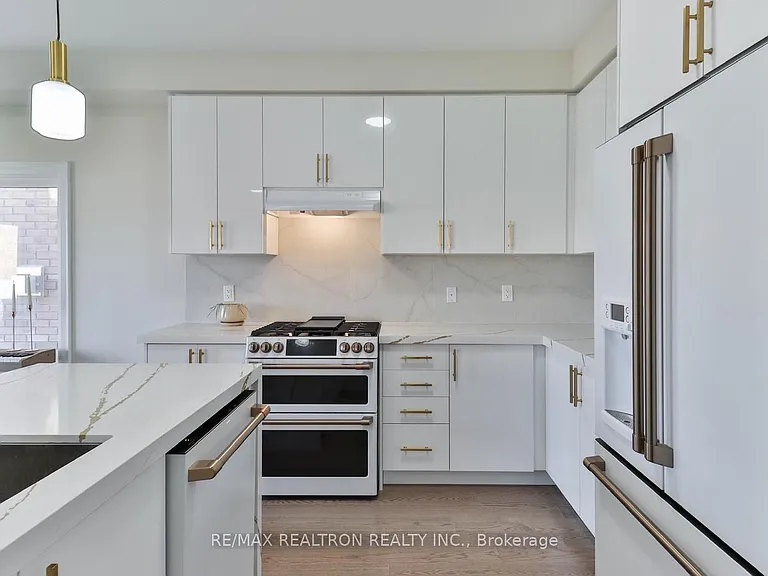 15 George Ellis Dr — Photo 10