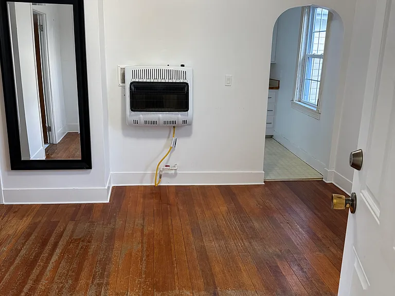 1175 S Main St #2C — Photo 4