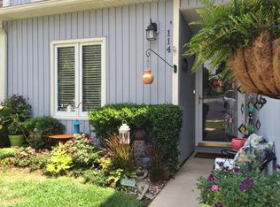 114 Lake Ridge Dr, Ninety Six, SC 29666