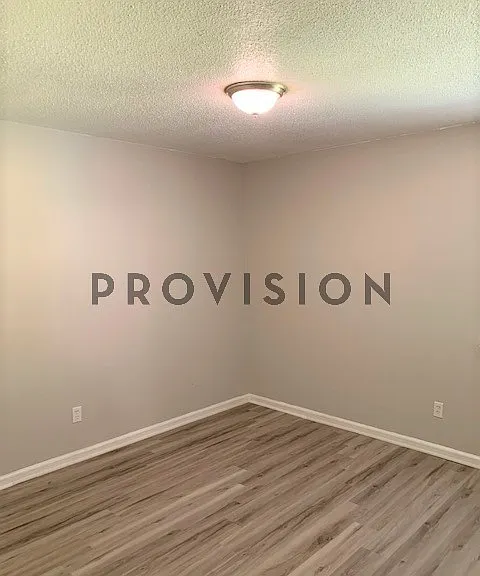5305 Highway 58 — Photo 8