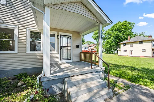 1117 Superior Ave #1117 Photo 1