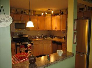 373 Lancaster Ct, Piscataway, NJ 08854