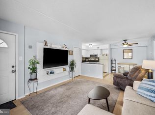 5200 Hilltop Dr APT M16, Brookhaven, PA 19015