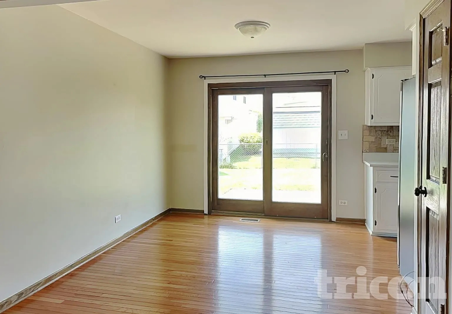 16646 Paxton Avenue Tinley Park IL — Photo 4