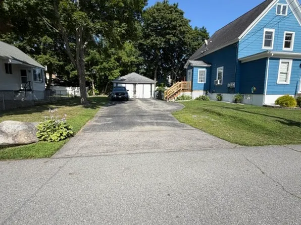 37 Malwood Ave, Dracut, MA 01826